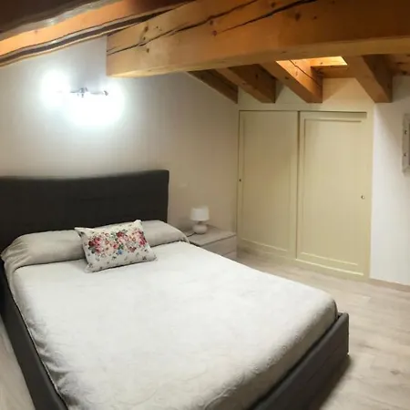 Stanza Privata Con Bagno Contrada Covile Alloggio in famiglia *